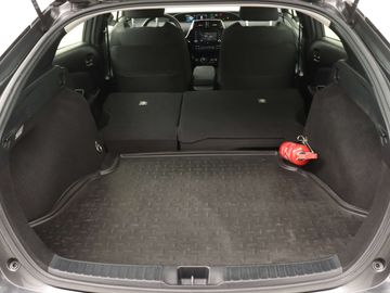 Car image 37