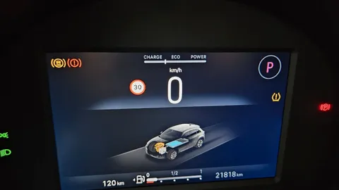 Car image 25