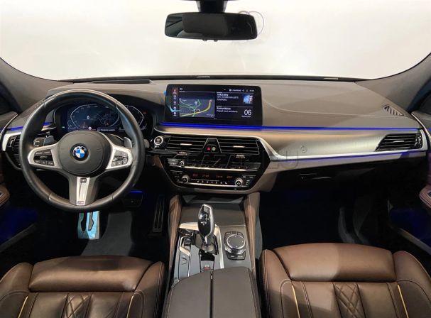 BMW 640i Gran Turismo xDrive 250 kW image number 3