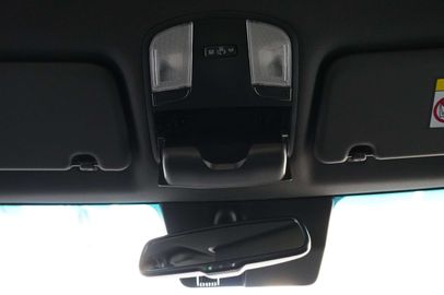 Car image 36