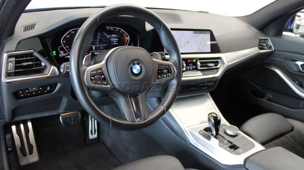 BMW 320d Touring xDrive 140 kW image number 21