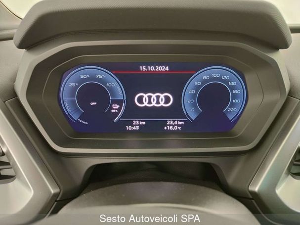 Audi Q4 45 e-tron Business 210 kW image number 13