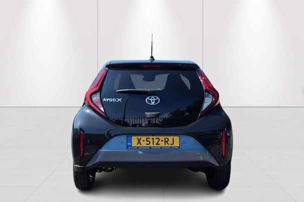 Toyota Aygo X 1.0 VVT-i 53 kW image number 6