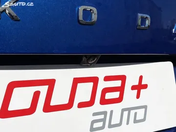 Car image 32