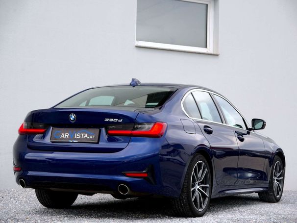 BMW 330d Sport Line 195 kW image number 7