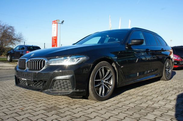 BMW 530d Touring Steptronic 210 kW image number 1