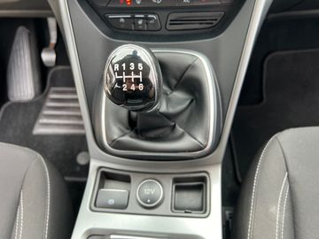 Car image 21