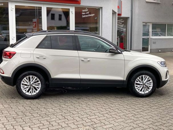 Volkswagen T-Roc 1.0 TSI T-Roc 81 kW image number 4