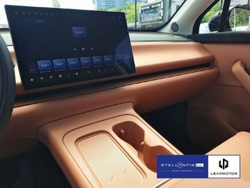 Car image 21