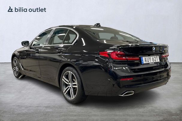 BMW 530 e 216 kW image number 3