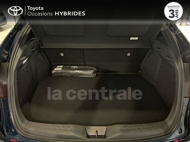 Toyota C-HR 2.0 Hybrid 135 kW image number 12