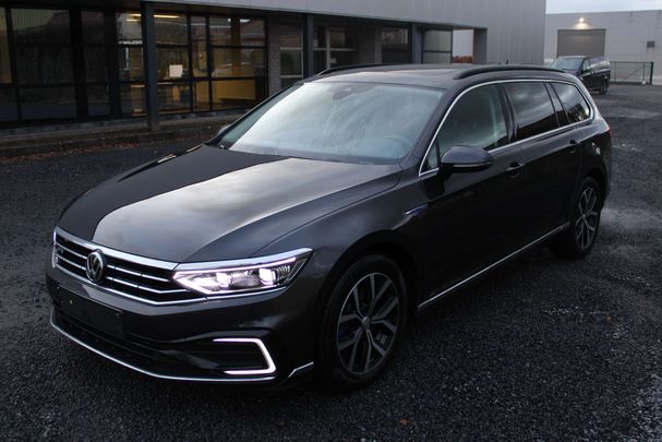 Volkswagen Passat GTE 1.4 TSI PHEV DSG 160 kW image number 1