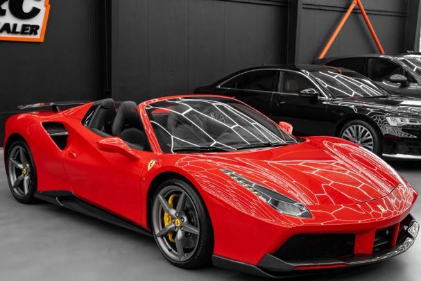 Ferrari 488 Spider 493 kW image number 25