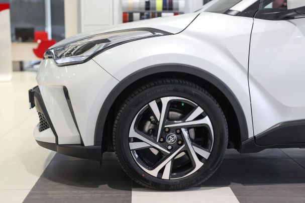 Toyota C-HR 90 kW image number 28