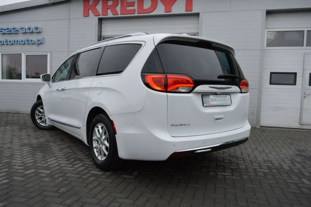 Chrysler Pacifica 214 kW image number 9