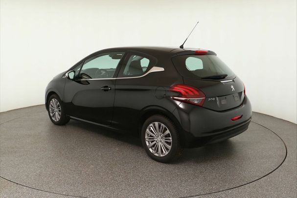 Peugeot 208 PureTech 110 Allure 81 kW image number 4