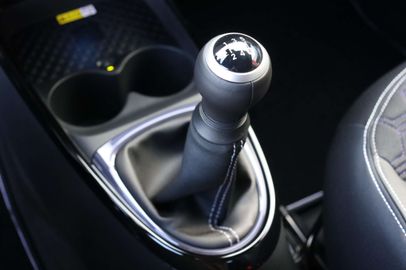 Car image 31