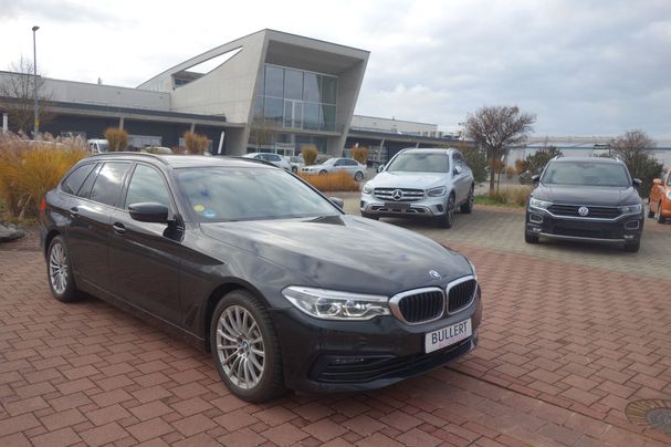 BMW 530d Touring xDrive Sport Line 195 kW image number 10