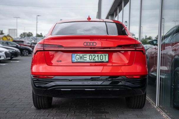 Audi e-tron 251 kW image number 3