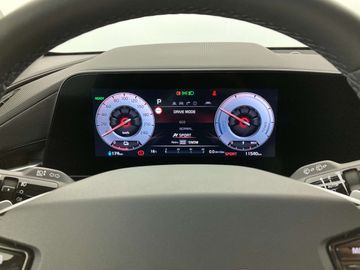 Car image 24