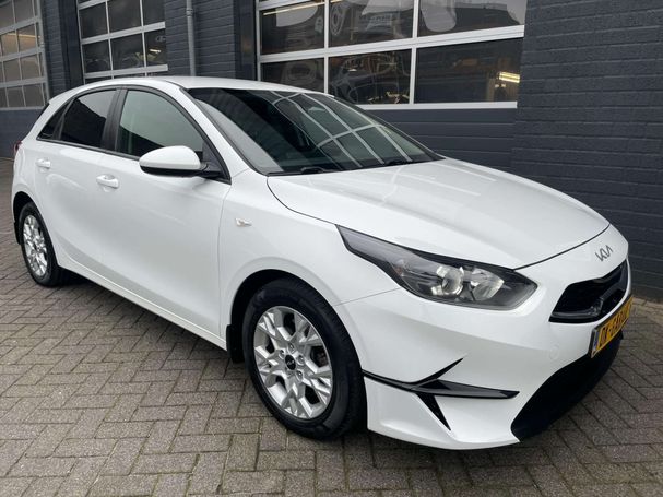 Kia Ceed 1.0 T-GDI 74 kW image number 12