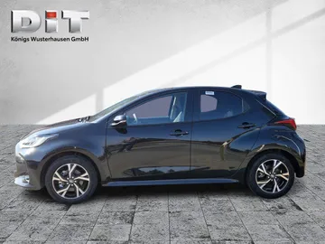Car image 4