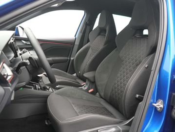 Car image 38