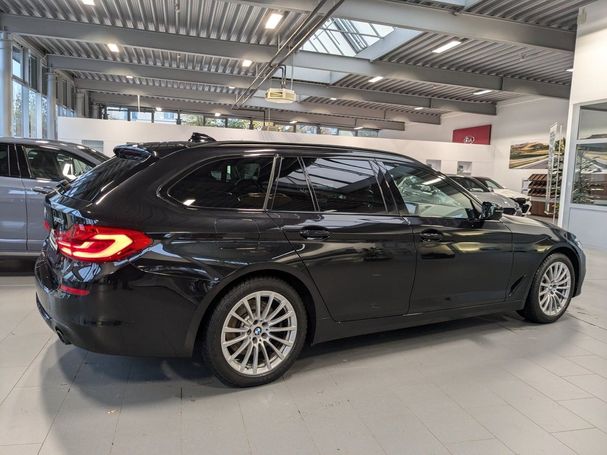 BMW 530d Touring xDrive 195 kW image number 9