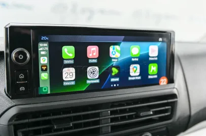 Car image 39