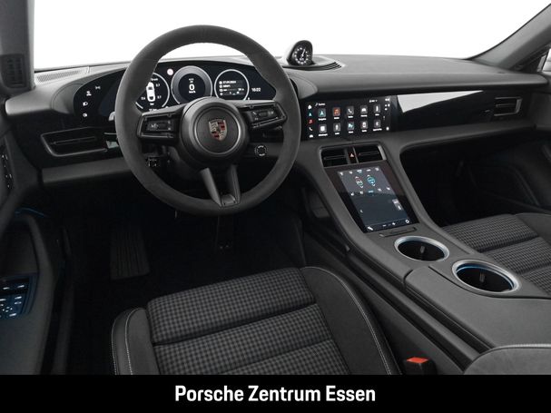 Porsche Taycan 320 kW image number 9