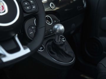 Car image 30