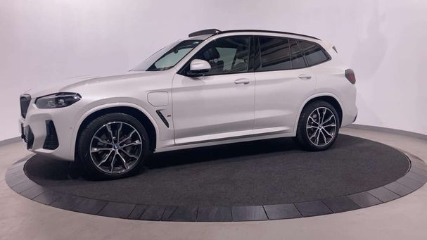 BMW X3e M xDrive 215 kW image number 2