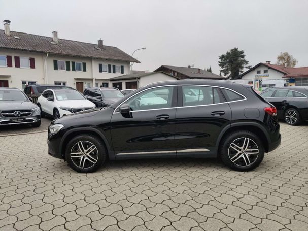 Mercedes-Benz GLA 180 100 kW image number 3