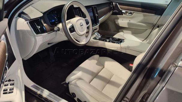 Volvo V90 T6 Inscription AWD T8 251 kW image number 10