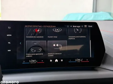 Car image 39