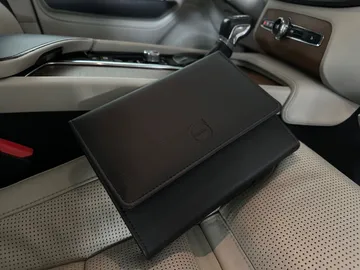 Car image 41
