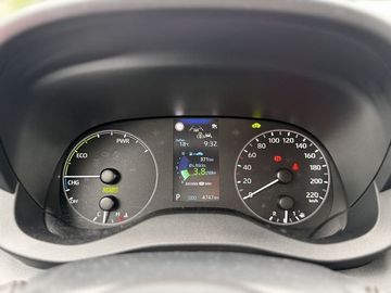 Car image 15