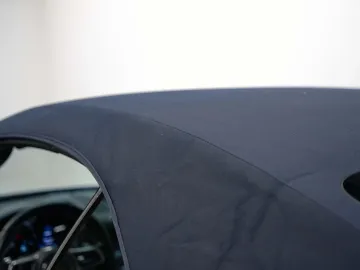 Car image 35