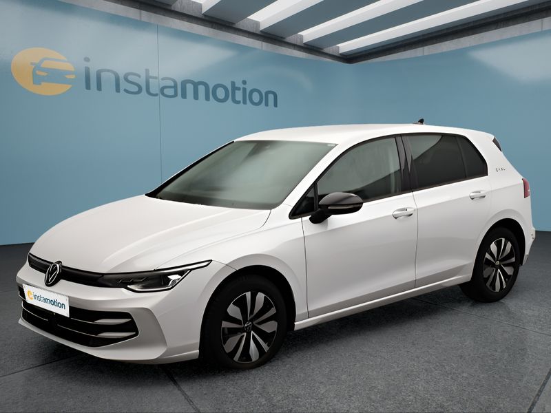 Volkswagen Golf 8 2.0