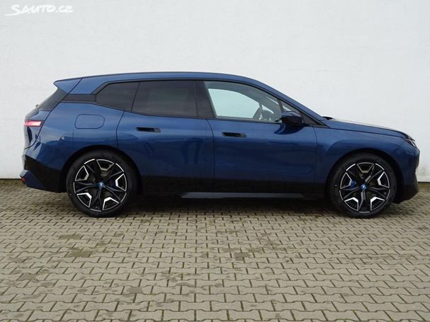 BMW iX xDrive40 240 kW image number 2