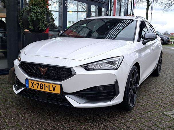 Cupra Leon ST e-Hybrid 180 kW image number 8