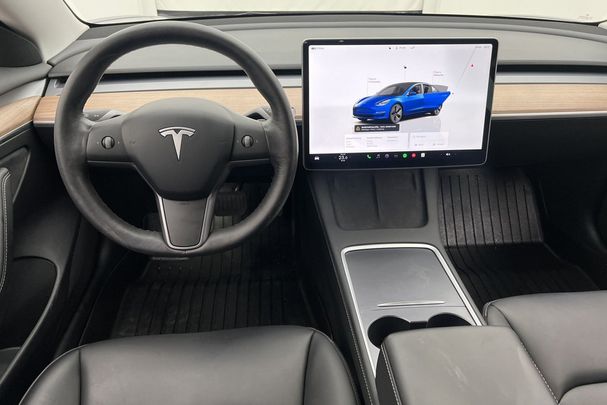 Tesla Model 3 Long Range AWD 324 kW image number 15