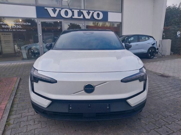 Volvo EX30 200 kW image number 3