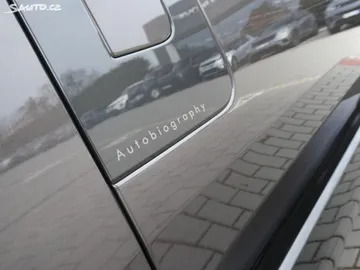 Car image 44