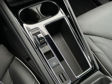 Car image 36