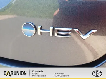 Car image 19