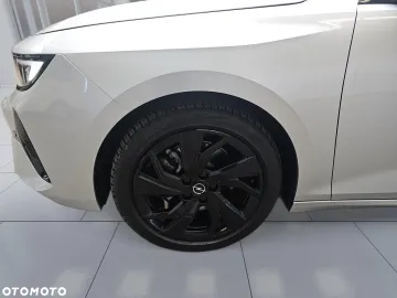 Car image 34