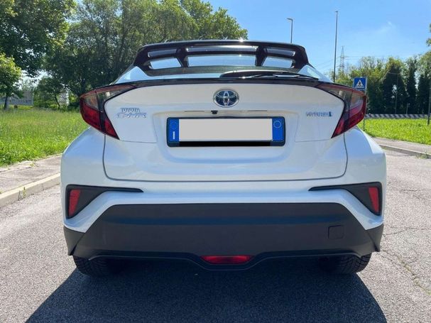 Toyota C-HR 1.8 Hybrid 90 kW image number 4