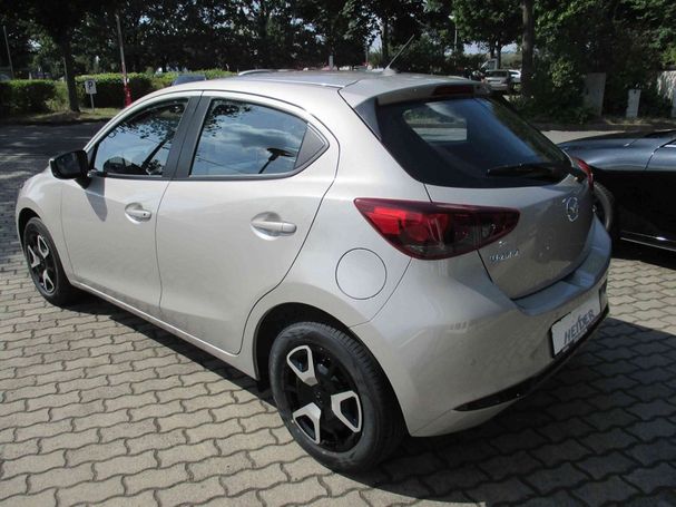 Mazda 2 90 Center-Line 66 kW image number 4