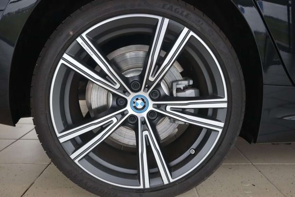 BMW 320 e 150 kW image number 6